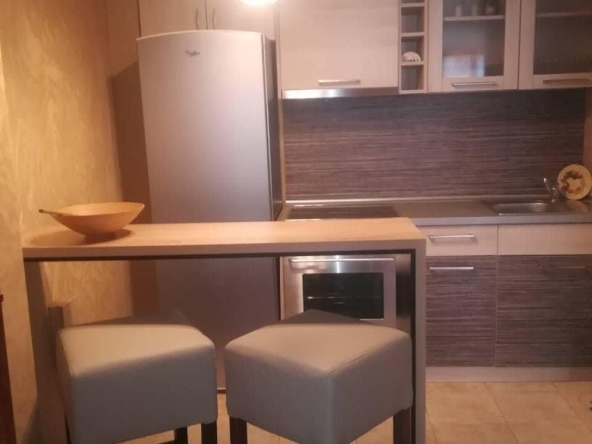 Дава се под наем Двустаен апартамент в София, Студентски град - 75 кв.м за 550 € - Снимка #1