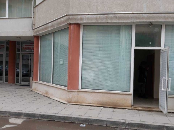Магазин в София, Люлин - център - 42 кв.м за 1905 €/кв.м - Снимка #1
