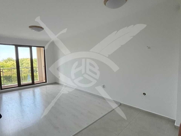 Едностаен апартамент в с. Шкорпиловци, Област Варна - 44 кв.м за 796 €/кв.м - Снимка #1