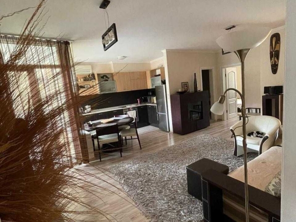 Тристаен апартамент в Свети Влас - 125 кв.м за 1440 €/кв.м - Снимка #1