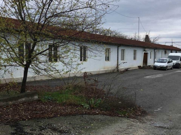 Хотел в Търговище, Промишлена зона - 300 кв.м за 384 €/кв.м - Снимка #1