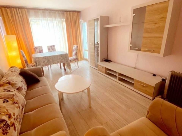 Тристаен апартамент в Перник, Изток - 90 кв.м за 1389 €/кв.м - Снимка #1