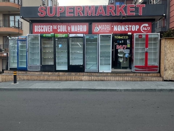 Дава се под наем Магазин в Несебър - 60 кв.м за 510 € - Снимка #1