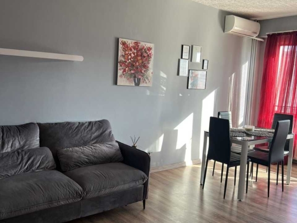 Дава се под наем Двустаен апартамент в София, Дианабад - 50 кв.м за 561 € - Снимка #1