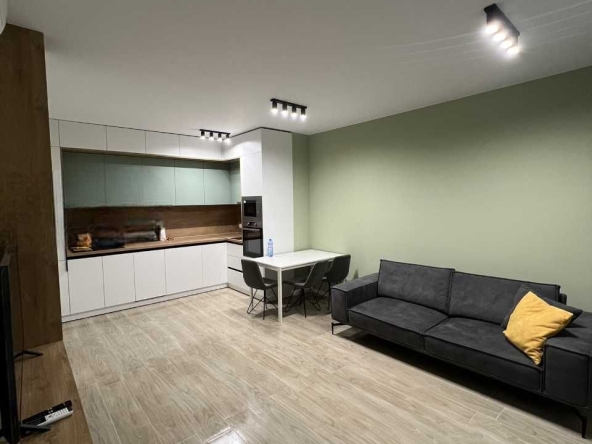 Дава се под наем Двустаен апартамент в София, Дружба 2 - 67 кв.м за 663 € - Снимка #1