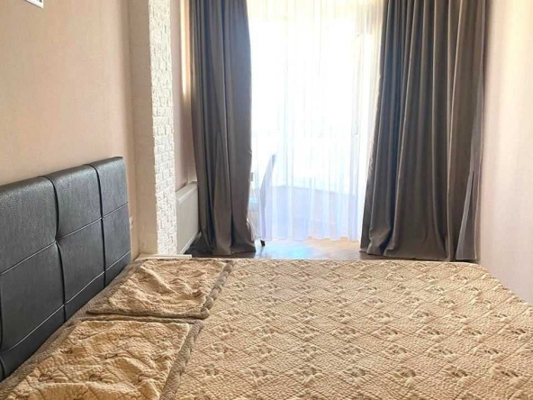 Дава се под наем Тристаен апартамент в София, Малинова долина - 100 кв.м за 625 € - Снимка #1