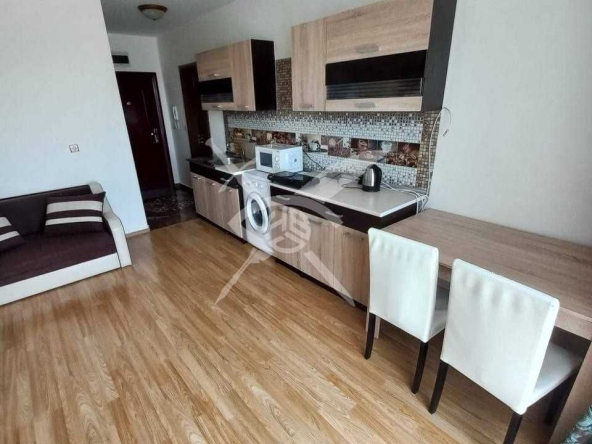 Двустаен апартамент в к.к. Слънчев бряг - 60 кв.м за 1234 €/кв.м - Снимка #1