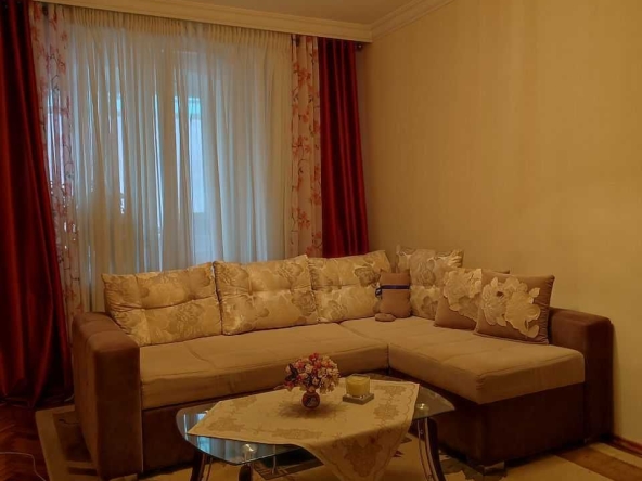 Дава се под наем Двустаен апартамент в София, Център - 64 кв.м за 325 € - Снимка #1