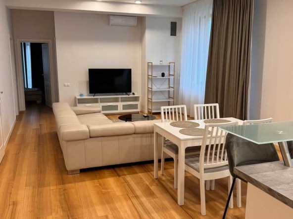 Дава се под наем Двустаен апартамент в София, Център - 96 кв.м за 450 € - Снимка #1