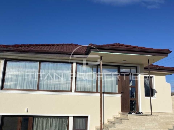 Къща в с. Болярино, Област Пловдив - 110 кв.м за 1000 €/кв.м - Снимка #1