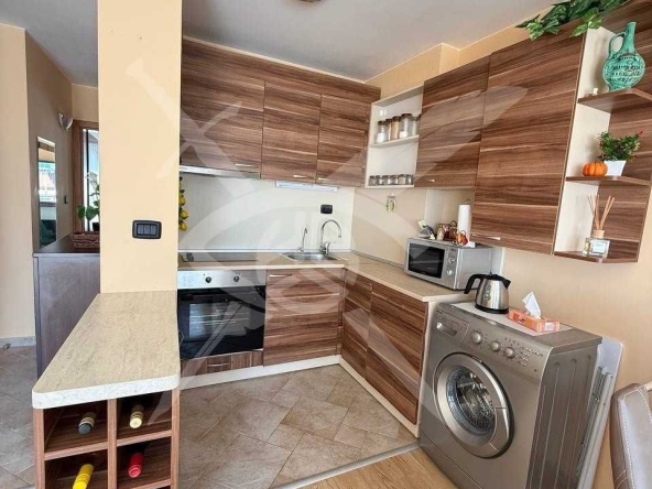 Двустаен апартамент в Свети Влас - 57 кв.м за 1492 €/кв.м - Снимка #1