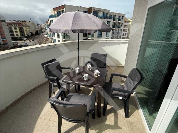 Тристаен апартамент в к.к. Слънчев бряг - 98 кв.м за 1000 €/кв.м - Снимка #1