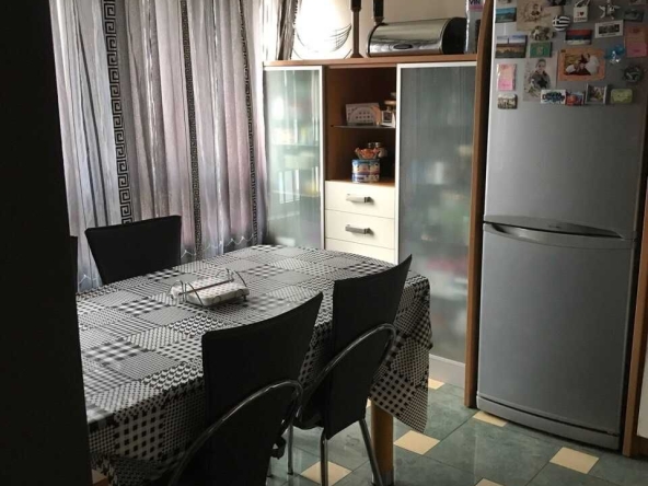 Тристаен апартамент в София, Банишора - 121 кв.м за 1488 €/кв.м - Снимка #1