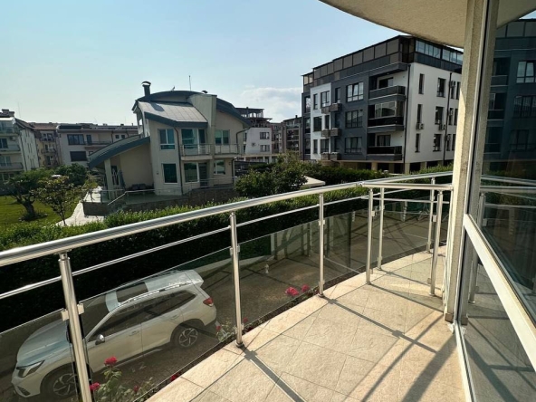 Едностаен апартамент в Бургас, Сарафово - 40 кв.м за 1425 €/кв.м - Снимка #1