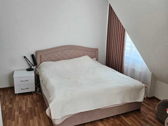 Дава се под наем Двустаен апартамент в София, Обеля 1 - 52 кв.м за 350 € - Снимка #1