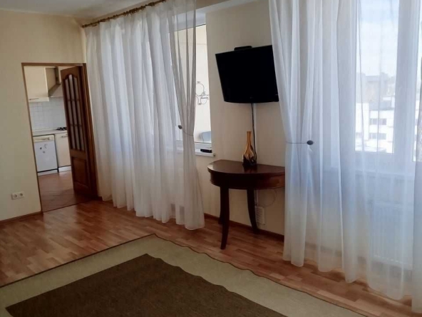 Дава се под наем Двустаен апартамент в София, Люлин 4 - 69 кв.м за 375 € - Снимка #1