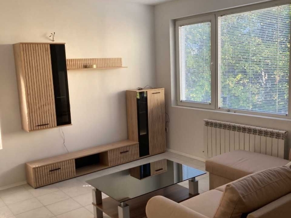 Дава се под наем Двустаен апартамент в София, Студентски град - 67 кв.м за 561 € - Снимка #1