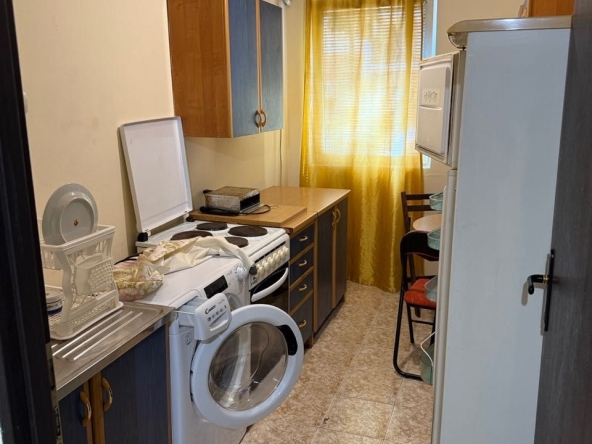 Дава се под наем Двустаен апартамент в София, Оборище - 45 кв.м за 357 € - Снимка #1