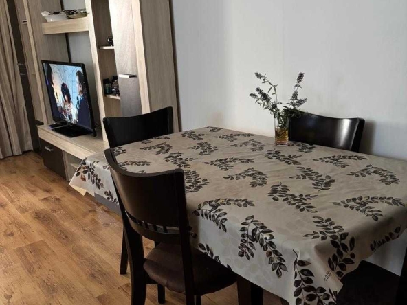 Дава се под наем Едностаен апартамент в Свети Влас - 40 кв.м за 255 € - Снимка #1