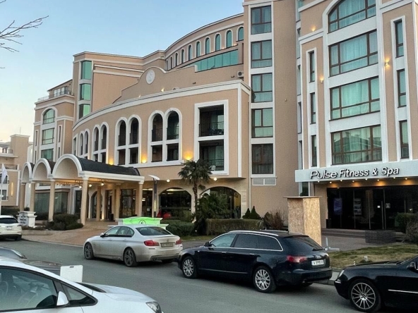 Двустаен апартамент в Свети Влас - 90 кв.м за 1589 €/кв.м - Снимка #1