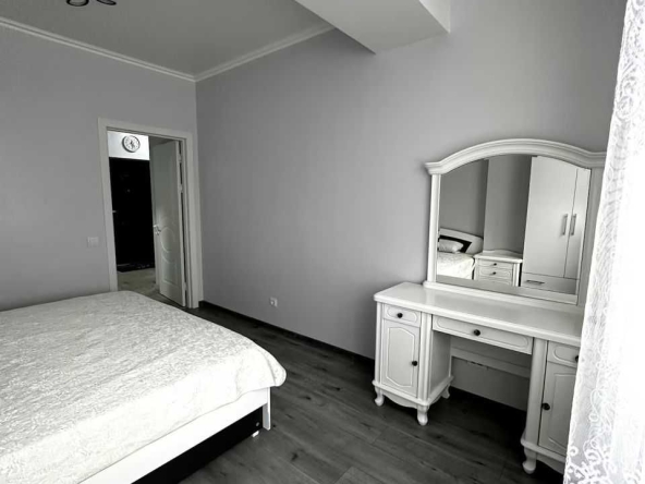 Дава се под наем Двустаен апартамент в София, Бояна - 68 кв.м за 425 € - Снимка #1