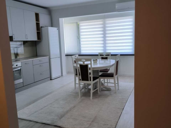 Дава се под наем Двустаен апартамент в София, Полигона - 55 кв.м за 400 € - Снимка #1