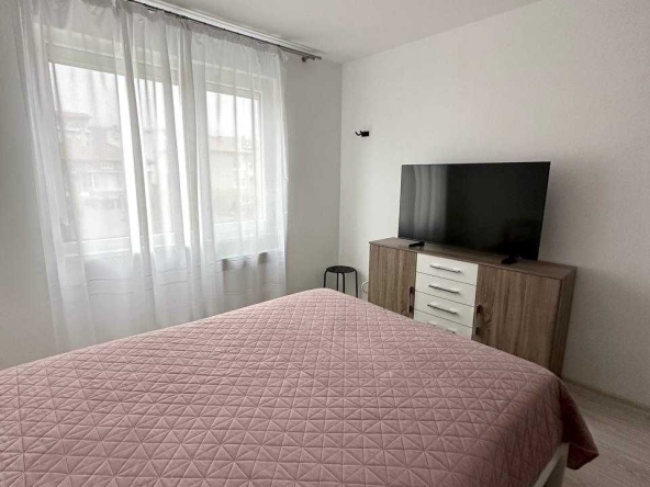 Дава се под наем Двустаен апартамент в Варна, Виница - 50 кв.м за 400 € - Снимка #1