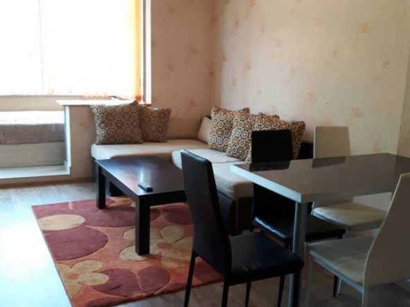 Дава се под наем Едностаен апартамент в Пловдив, Кючук Париж - 50 кв.м за 275 € - Снимка #1