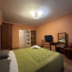 Дава се под наем Двустаен апартамент в София, Изгрев - 70 кв.м за 325 € - Снимка #1