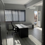 Дава се под наем Офис в Велико Търново, Център - 26 кв.м за 204 € - Снимка #1