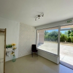 Дава се под наем Офис в Перник, Изток - 30 кв.м за 204 € - Снимка #1