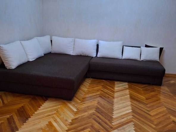 Дава се под наем Двустаен апартамент в София, Надежда 1 - 55 кв.м за 325 € - Снимка #1