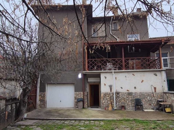 Къща в с. Брестовица, Област Пловдив - 160 кв.м за 1052 €/кв.м - Снимка #1