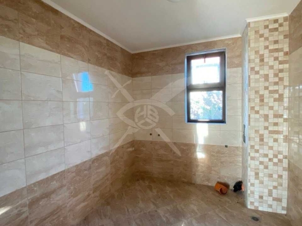 Къща в Свети Влас - 258 кв.м за 1202 €/кв.м - Снимка #1