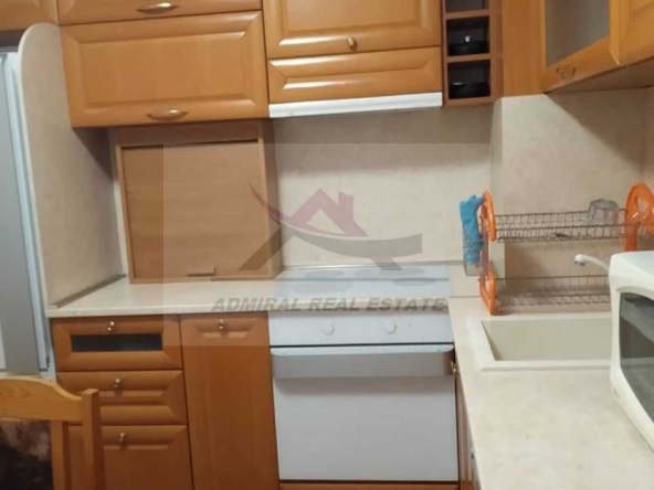 Дава се под наем Тристаен апартамент в Варна, Левски - 60 кв.м за 458.49 € - Снимка #1