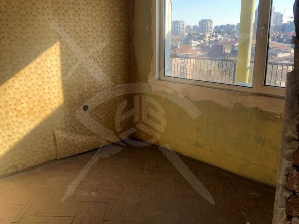 Тристаен апартамент в Пловдив, Съдийски - 74 кв.м за 1284 €/кв.м - Снимка #1