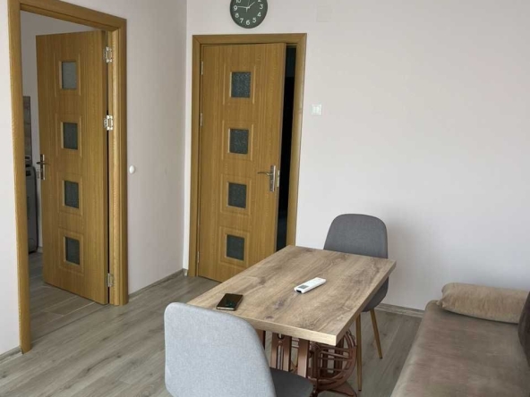 Дава се под наем Двустаен апартамент в Силистра, Митница - 65 кв.м за 357 € - Снимка #1