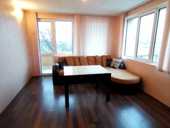 Етаж от къща в с. Първомайци, Област Велико Търново - 112 кв.м за 592 €/кв.м - Снимка #1