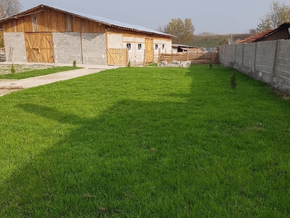 Земеделски имот в с. Гранит, Област Стара Загора -  кв.м за 21250 €/дка - Снимка #1