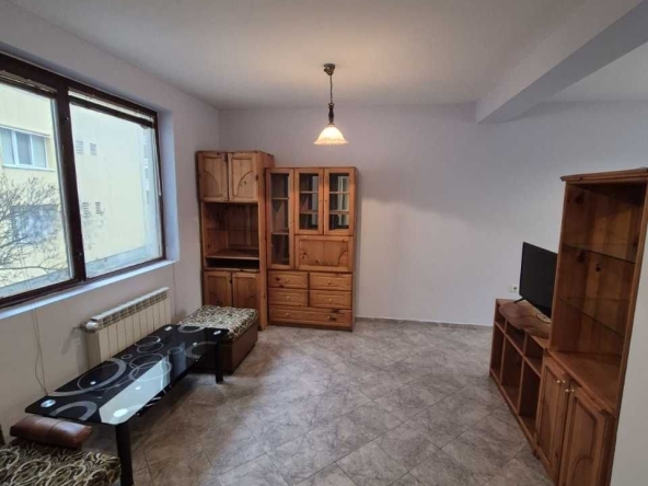 Дава се под наем Двустаен апартамент в София, Банишора - 65 кв.м за 548.25 € - Снимка #1