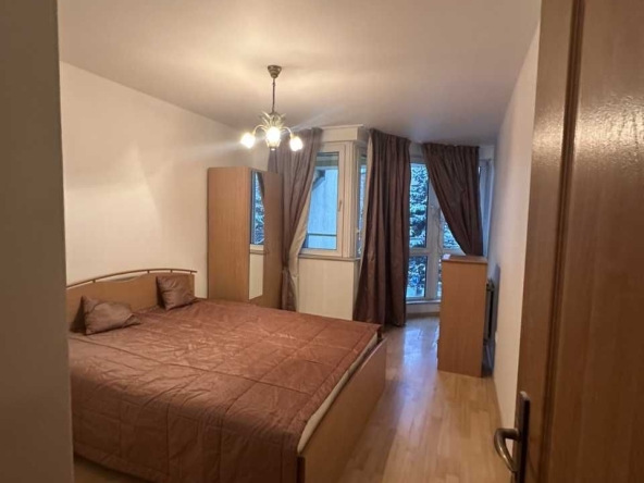 Дава се под наем Двустаен апартамент в София, Витоша - 78 кв.м за 612 € - Снимка #1