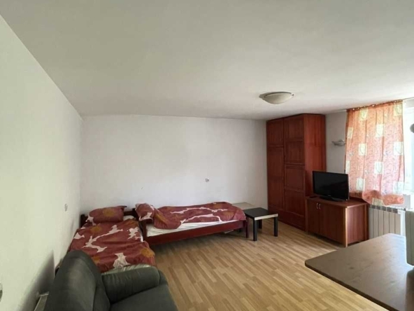 Дава се под наем Едностаен апартамент в София, Симеоново - 50 кв.м за 458.49 € - Снимка #1