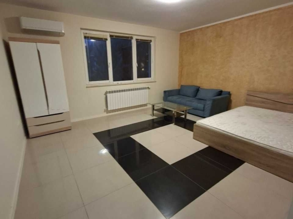 Дава се под наем Едностаен апартамент в София, Витоша - 48 кв.м за 468.69 € - Снимка #1