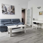 Дава се под наем Двустаен апартамент в София, Център - 67 кв.м за 847.62 € - Снимка #1