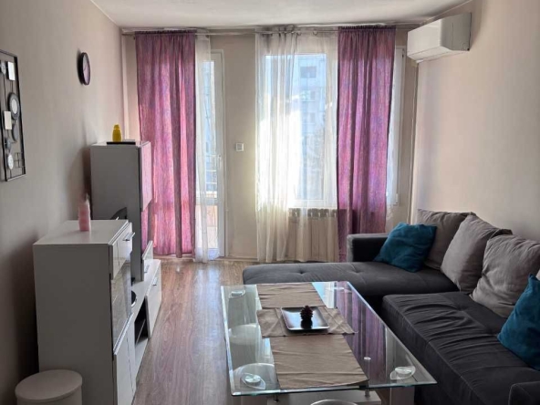 Дава се под наем Тристаен апартамент в София, Мусагеница - 80 кв.м за 797.64 € - Снимка #1