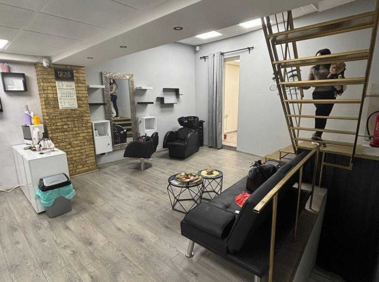 Дава се под наем  в Варна, Център -  кв.м за 498.27 € - Снимка #1