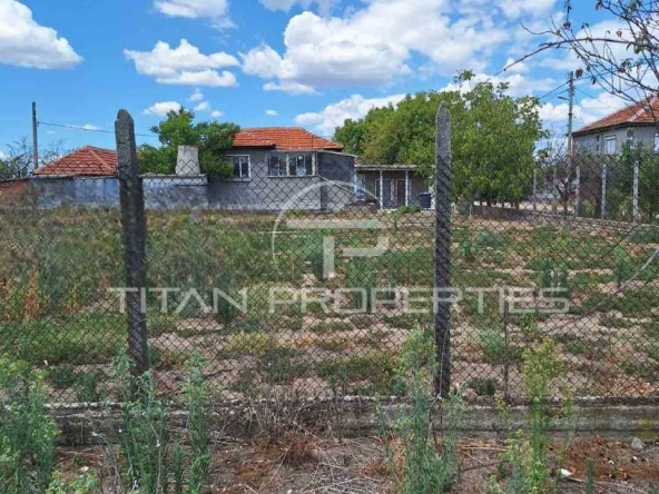 Къща в с. Маноле, Област Пловдив - 77 кв.м за 780 €/кв.м - Снимка #1