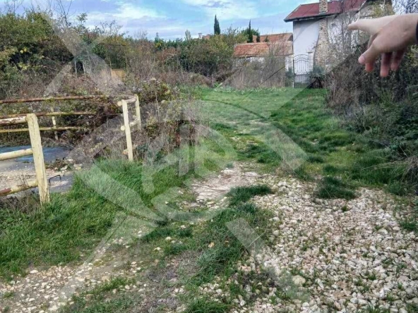 Парцел в Варна, Бриз - 590 кв.м за 112 €/кв.м - Снимка #1