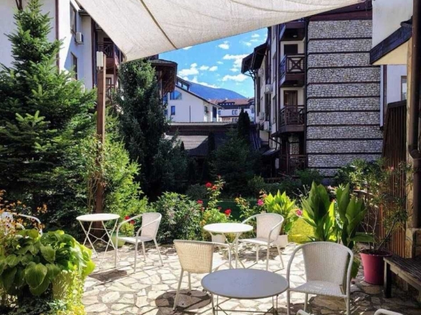 Двустаен апартамент в Банско - 68 кв.м за 645 €/кв.м - Снимка #1