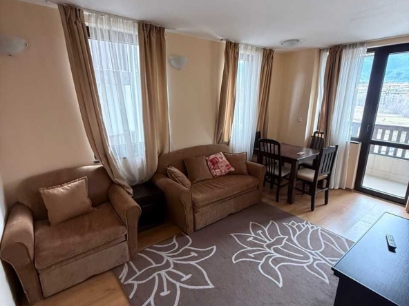 Тристаен апартамент в Банско - 71 кв.м за 743 €/кв.м - Снимка #1